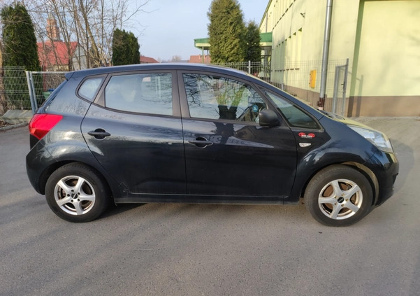 Kia Venga cena 17900 przebieg: 278000, rok produkcji 2010 z Dobiegniew małe 46